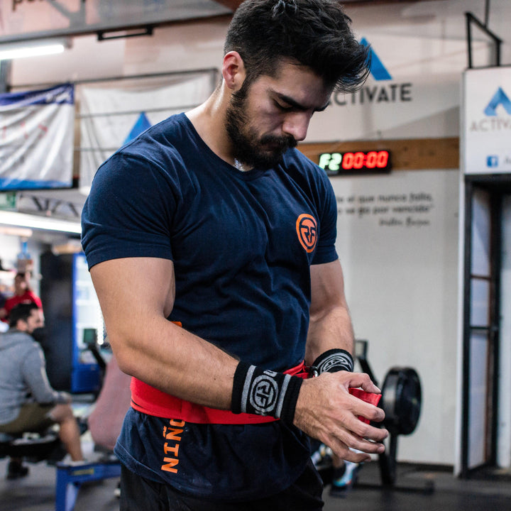 Cinturón de levantamiento - rojo - RUNFIT Accesorios Fitness
